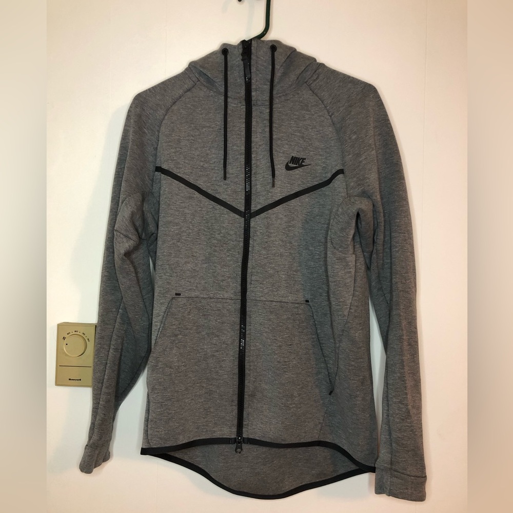 Nike tech fleece.